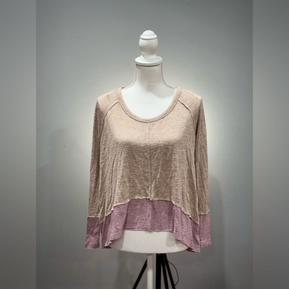 CLEARANCE! Tan We the Free Hi-Low Knit Top Size XS VGUC